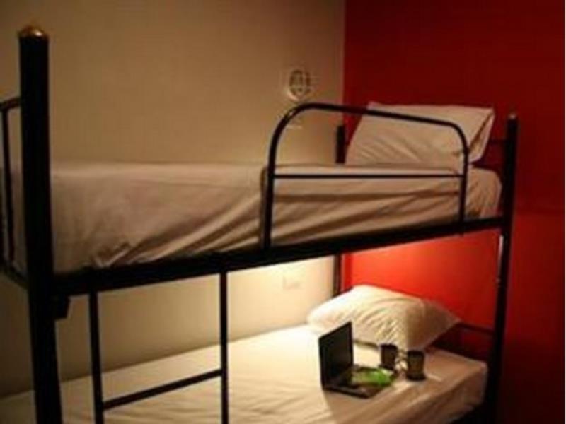 Kool Backpacker Hostel パトン エクステリア 写真